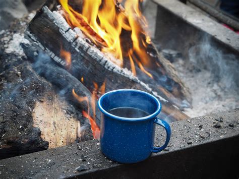 Campfire coffee - Use 1 tablespoon of coffee for every cup (236 ml) of water you have in the pot. 4. Put your percolator into the campfire. Put the lid back onto your percolator and place it on top of your fire pit grate or over the hot bed of coals. Now sit back and wait for the percolator to …